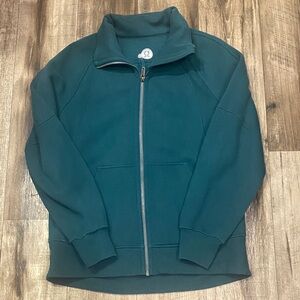 Lululemon Scuba funnel neck full zip. Size XS/S